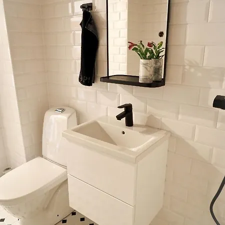 Apartment Rautatienkatu 13 B *